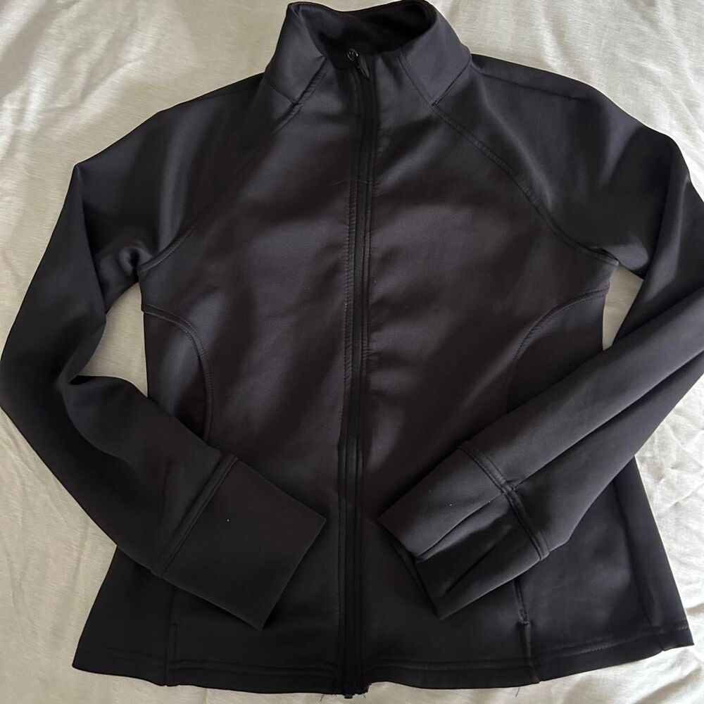 Women's Black Activewear Jacket Full zip